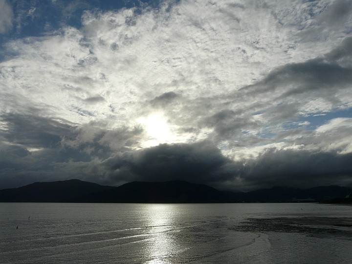 11.11.2009, 06:40 Ortszeit, Esplanade in Cairns